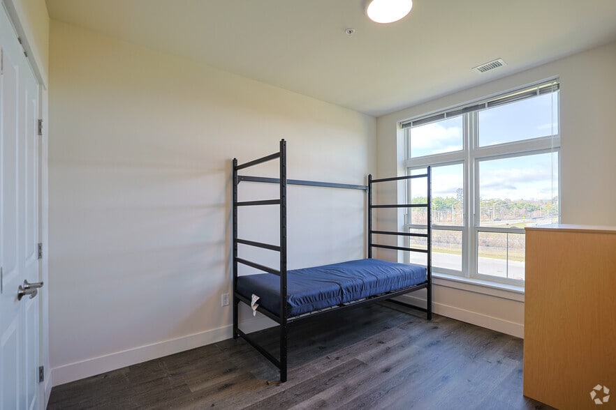 More Photos Of 61 N Dorset St, South Burlington Multifamily For Sale