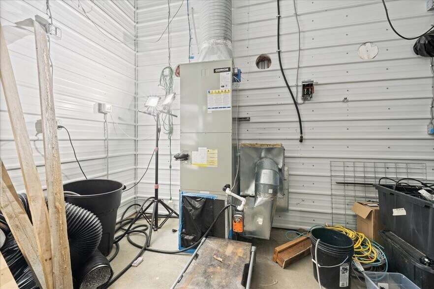 More Photos Of 2145 Richardson Hwy, North Pole Industrial For Sale