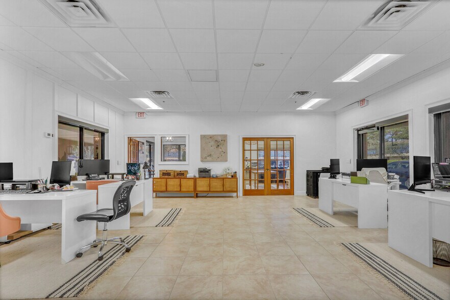 More Photos Of 955 SE Central Pky, Stuart Office For Lease