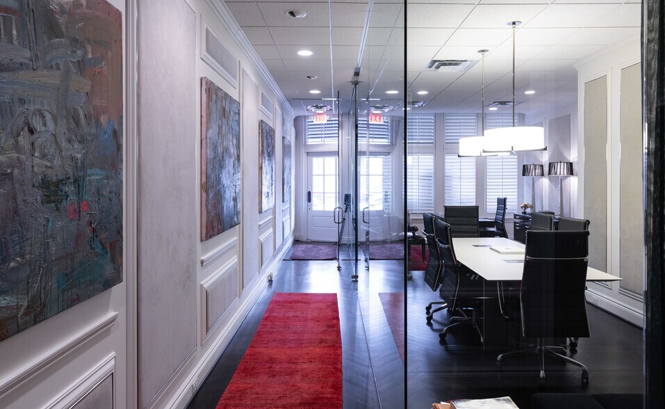 More Photos Of 112 Kercheval Ave, Grosse Pointe Farms Office Residential For Lease