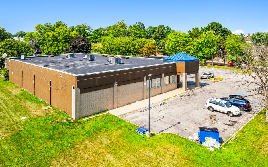 More Photos Of 1600 Edgmont Ave, Chester Freestanding For Sale