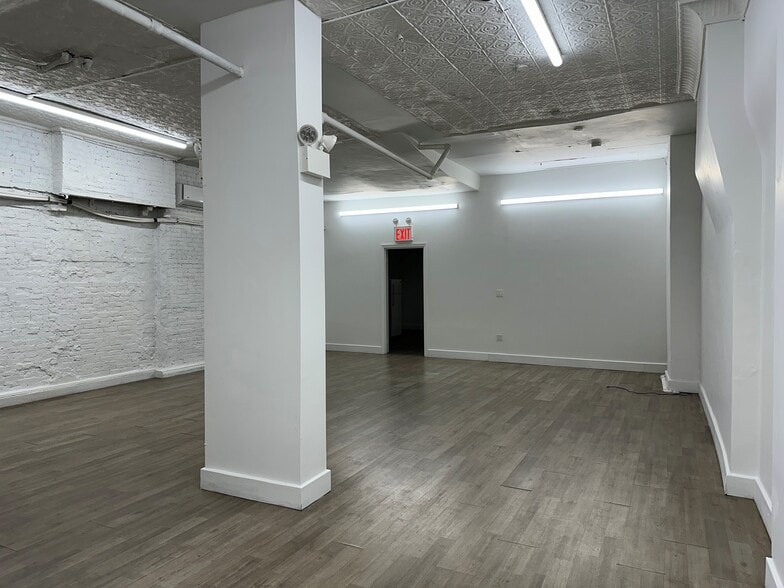 More Photos Of 93 Allen St, New York Apartments For Lease