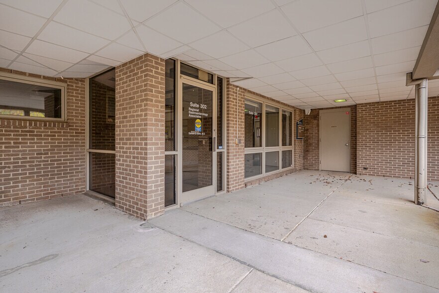 More Photos Of 2609 N Duke St, Durham Office For Lease