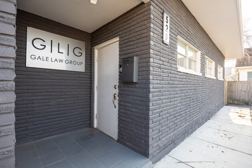 Primary Photo Of 525 Clifford St, Corpus Christi Office For Sale