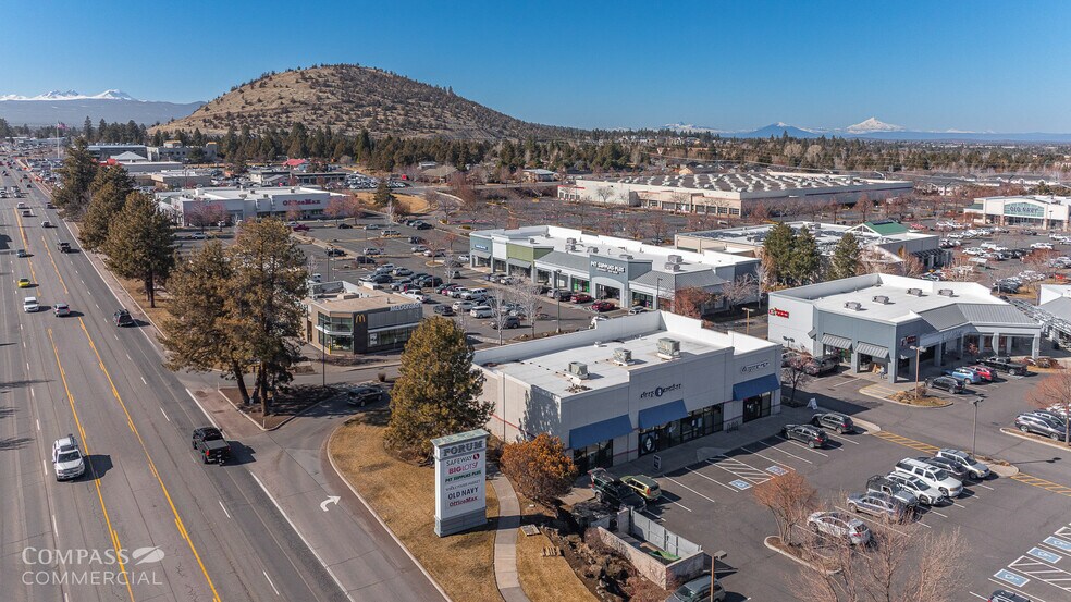 More Photos Of 2600-2650 NE Highway 20, Bend Unknown For Lease