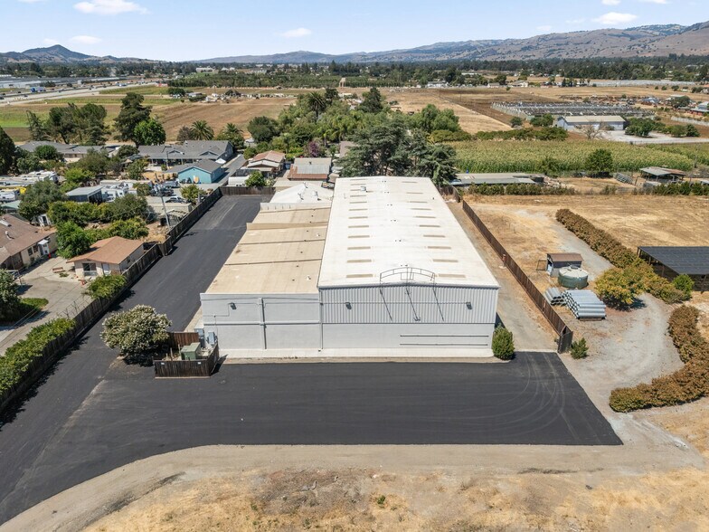 More Photos Of 675 Buena Vista Ave, Gilroy Manufacturing For Sale