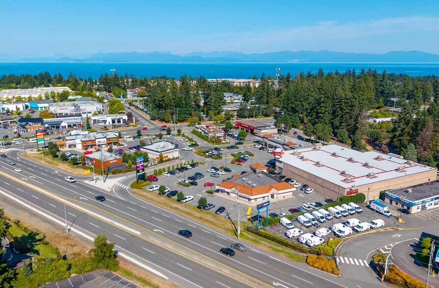 More Photos Of 6355 Hammond Bay Rd, Nanaimo Storefront For Sale
