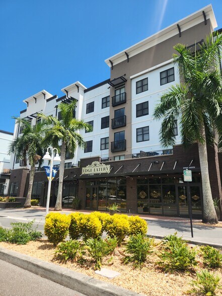More Photos Of 1560 Central Ave, Saint Petersburg Apartments For Lease