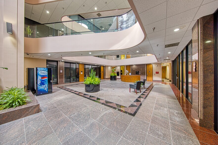 More Photos Of 1300 N Sam Houston Pky E, Houston Office Residential For Lease