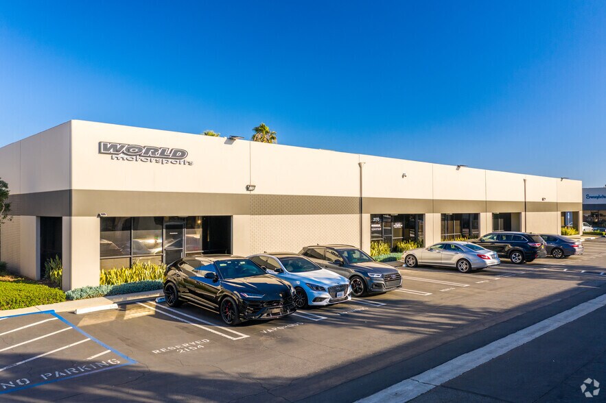 More Photos Of 2150-2160 W 190th St, Torrance Unknown For Lease