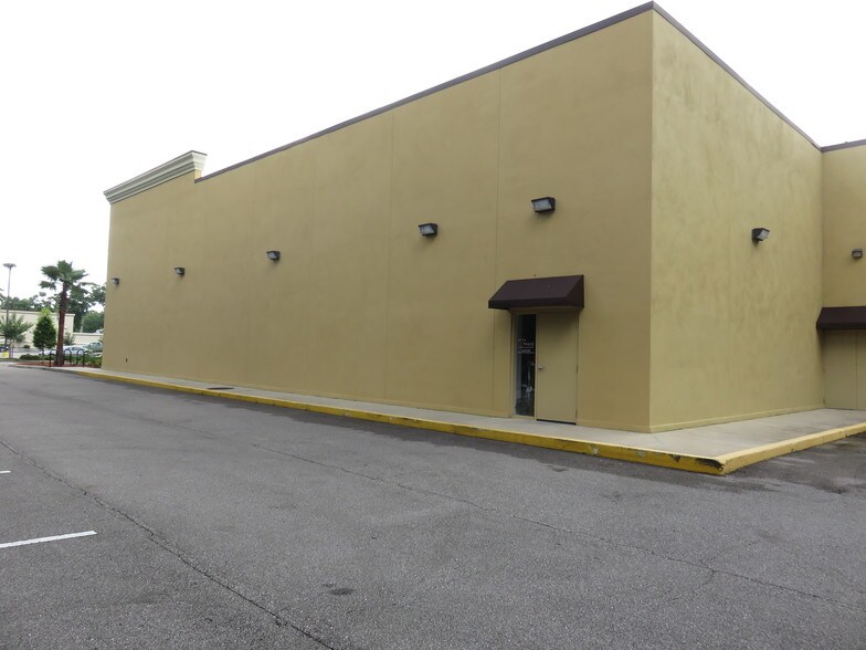 More Photos Of 3780 S Nova Rd, Port Orange General Retail For Sale