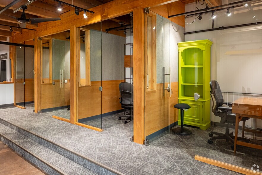 More Photos Of 1200 W 35th St, Chicago Coworking Space