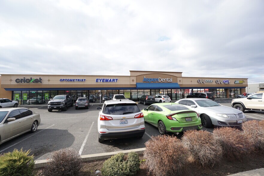 More Photos Of 2402 S 1st St, Yakima Unknown For Lease
