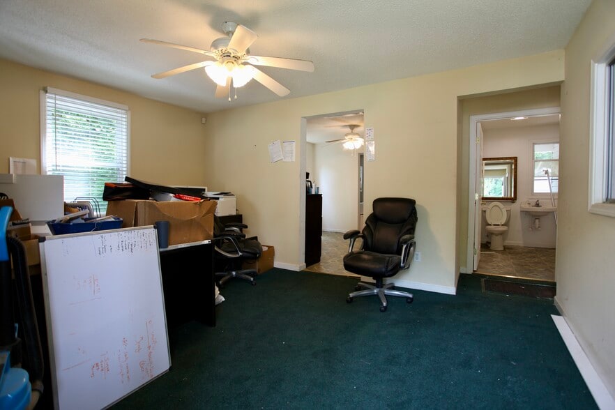 More Photos Of 381 McGill Ave NW, Concord Office For Sale