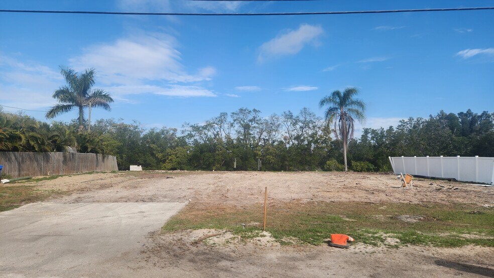 Primary Photo Of 3203 W Shell Point Rd, Ruskin Land For Sale