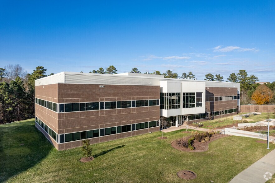 More Photos Of 7010 Kit Creek Rd, Morrisville Unknown For Lease
