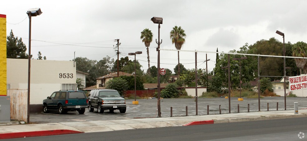 More Photos Of 9533 Atlantic Blvd, South Gate Auto Repair For Sale