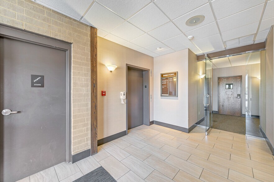 3701 S Lindbergh Blvd, Sunset Hills, MO 63127 Office For Lease