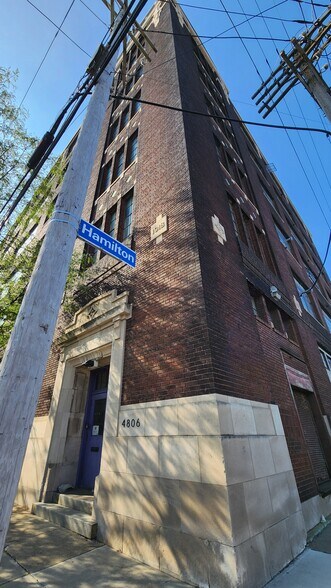 More Photos Of 4806 Hamilton Ave, Cleveland Flex For Lease