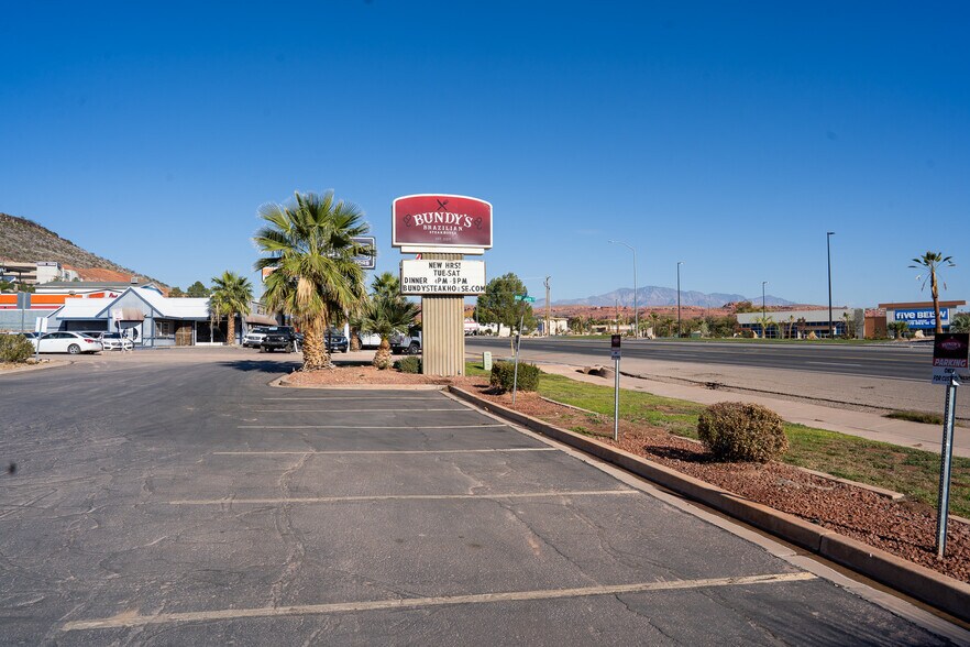 More Photos Of 850 S Bluff St, St George Hotel For Lease