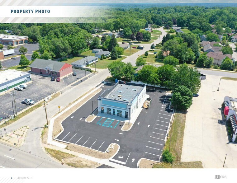 More Photos Of 3500 Alpine Ave NW, Grand Rapids Veterinarian Kennel For Sale