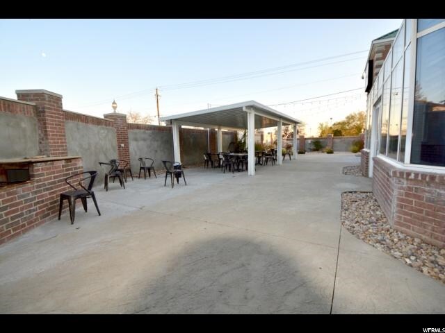 More Photos Of 22 E 200 S, Clearfield Restaurant For Sale