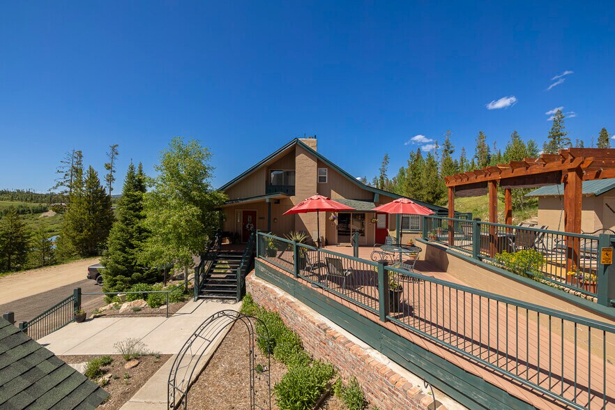 More Photos Of 425 County Road 5001, Fraser Hotel For Sale