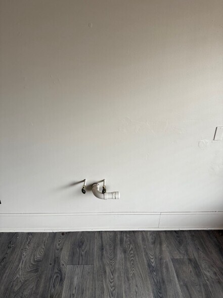 More Photos Of 618-630 W Wisconsin Ave, Appleton Bowling Alley For Sale