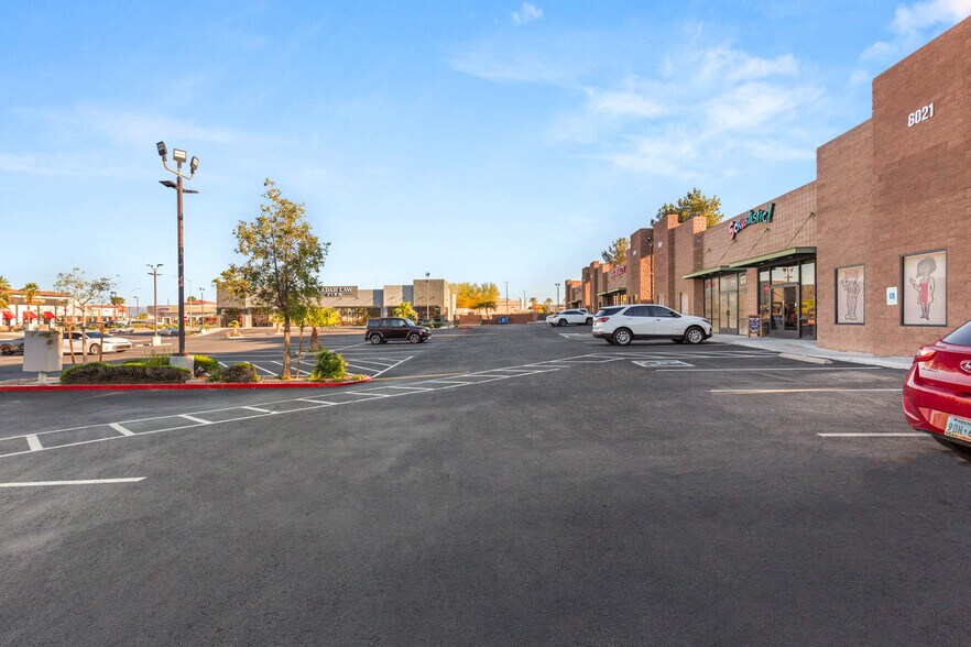 More Photos Of 6007-6045 S Rainbow Blvd, Las Vegas Unknown For Lease