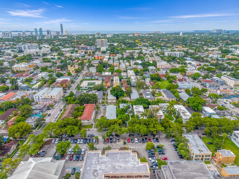More Photos Of 931 SW 3rd St, Miami Apartments For Sale
