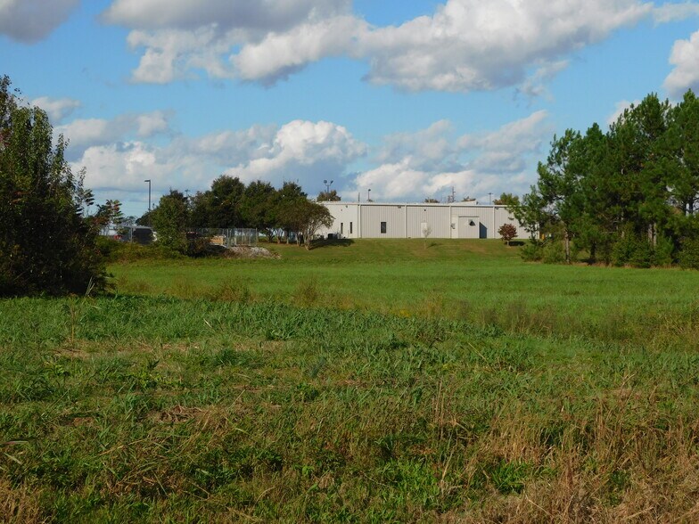More Photos Of Peoples Road @ Swancott Road, Madison Land For Sale