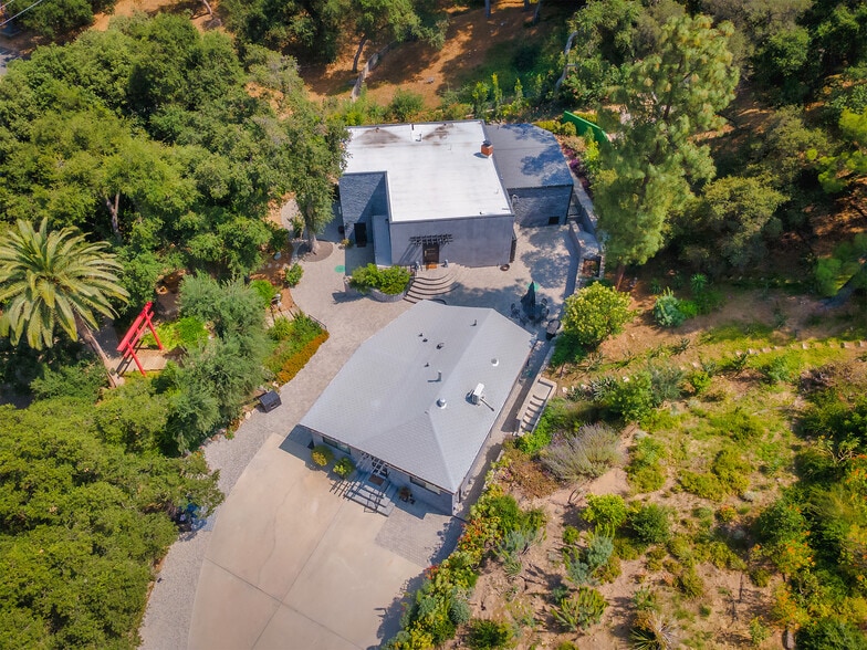 More Photos Of 7580 McGroarty Ter, Tujunga Apartments For Sale