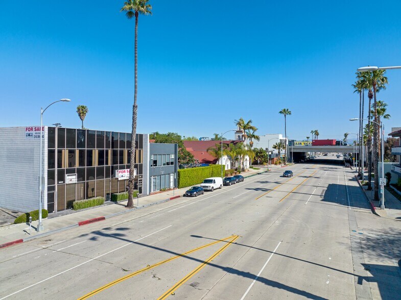 Primary Photo Of 11291-11295 Washington Blvd, Culver City Loft Creative Space For Lease