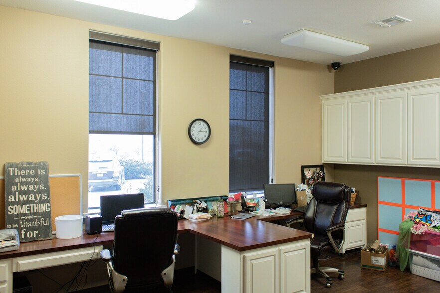 More Photos Of 4508 Mills Park Cir, College Station Medical For Lease