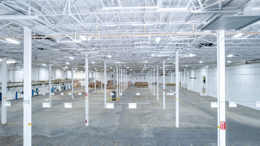 More Photos Of 1001 Fisher Rd, Longview Warehouse For Lease