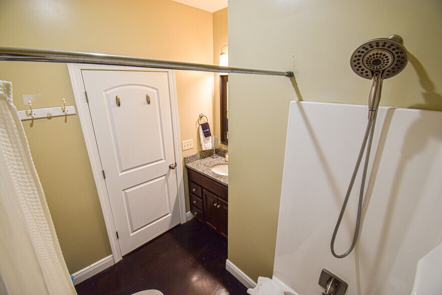 More Photos Of , Tuscaloosa Unknown For Sale