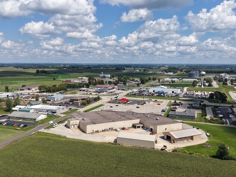 More Photos Of 1230 N Main St, Viroqua Freestanding For Sale