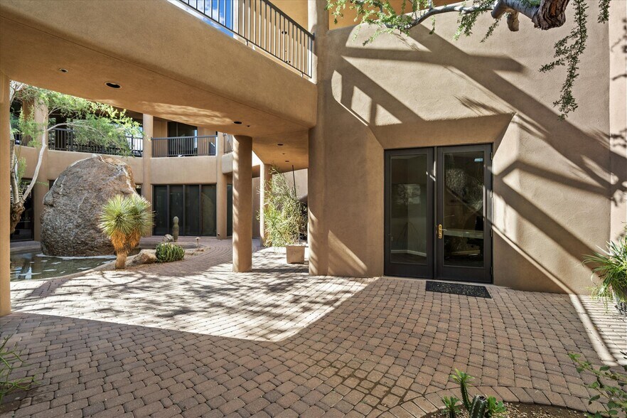 More Photos Of 8712 E Vista Bonita Dr, Scottsdale Medical For Sale