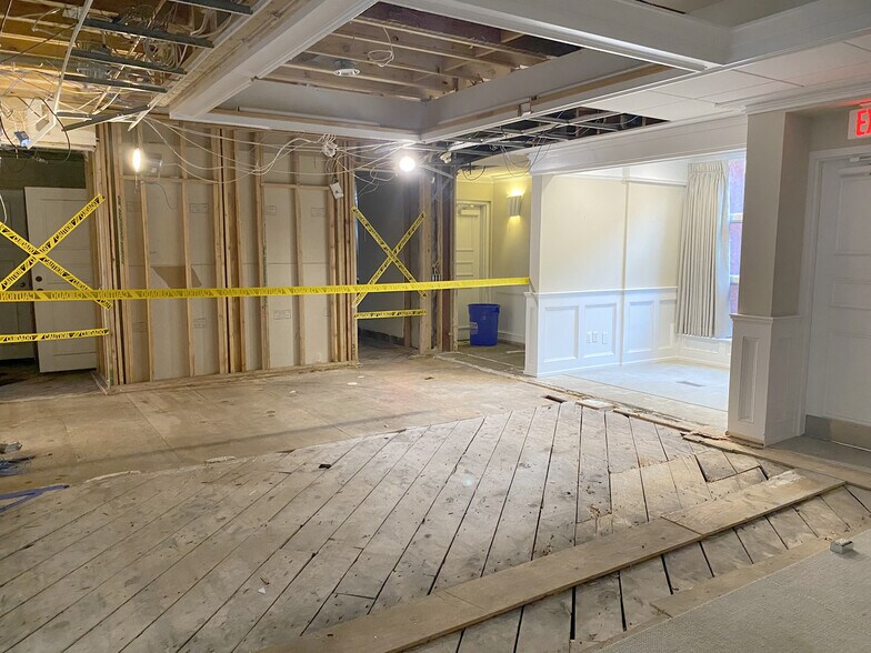 More Photos Of 15 S Gordons Aly, Atlantic City Apartments For Sale