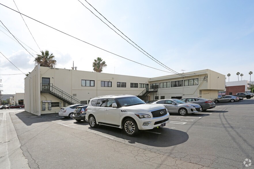 More Photos Of 1001-1011 Wilshire Blvd, Santa Monica Office For Lease