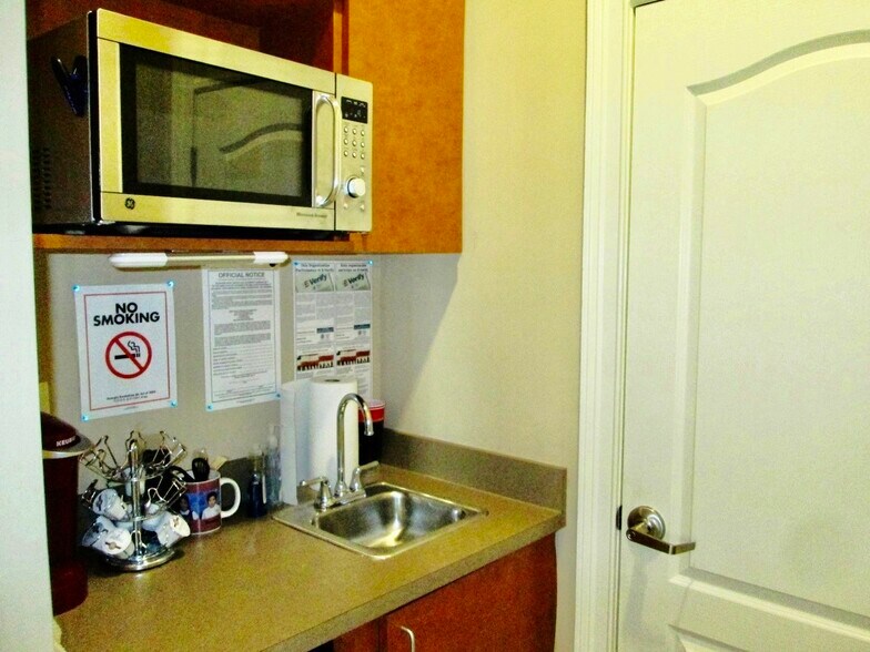 More Photos Of 4485 Tench Rd, Suwanee Office For Sale