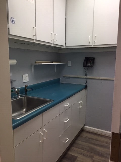 More Photos Of 8075 E Morgan Trl, Scottsdale Medical For Lease