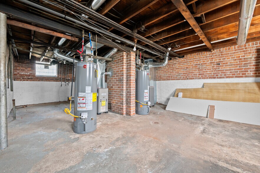 More Photos Of 7430 Alaska St, Detroit Apartments For Sale