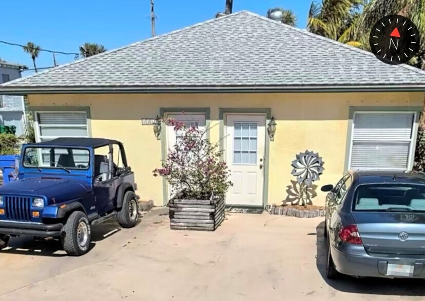 Primary Photo Of , Lantana Multifamily For Sale