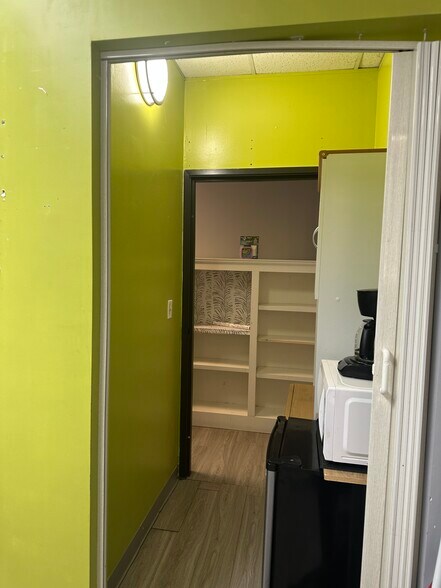 More Photos Of 6185 Buford Hwy, Peachtree Corners Office For Lease