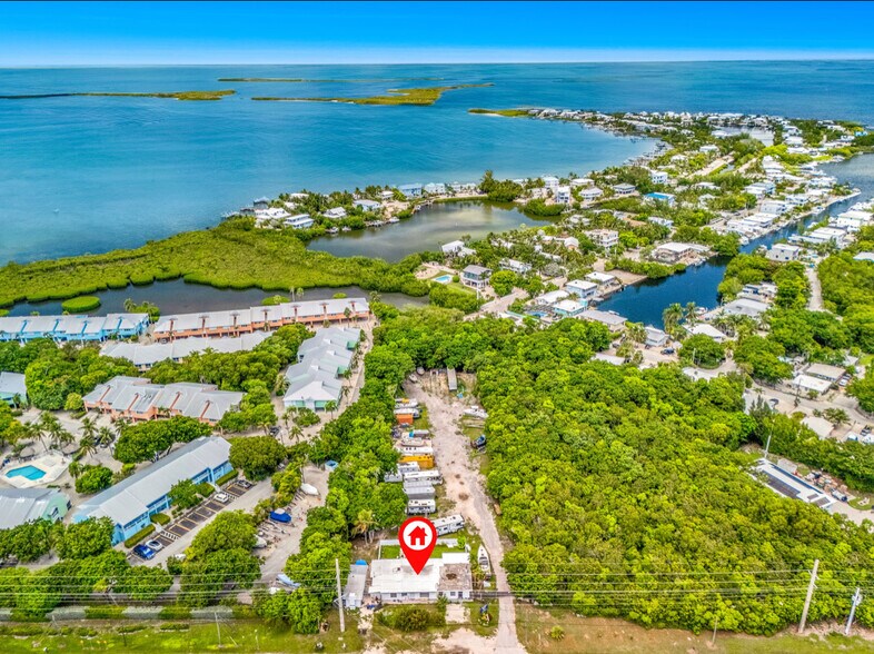 More Photos Of 98468 Overseas Hwy, Key Largo Contractor Storage Yard For Sale