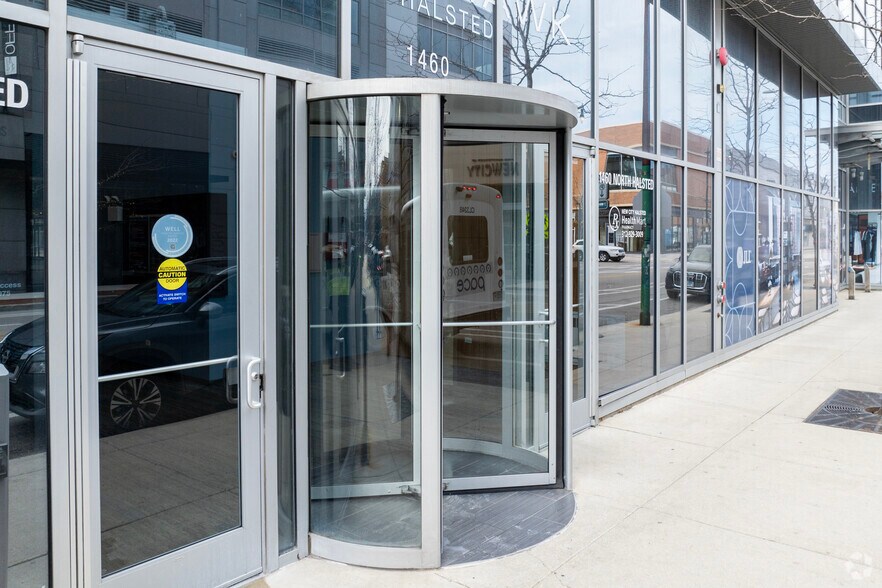 More Photos Of 1460-1466 N Halsted St, Chicago Medical For Lease