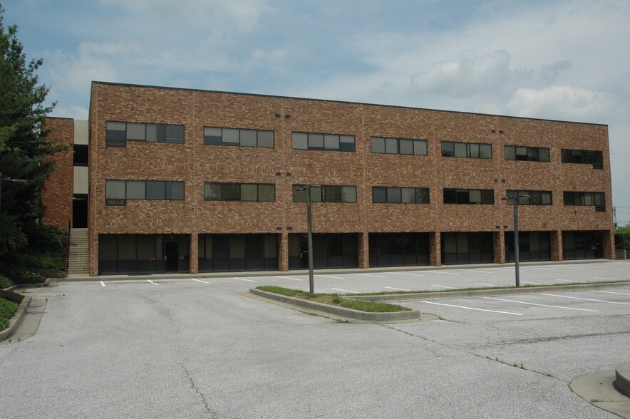 More Photos Of 4109-4111 E Joppa Rd, Nottingham Office For Lease