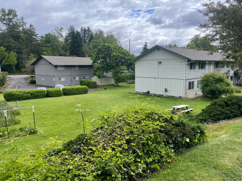 More Photos Of 1410-1420 SW Bertha Blvd, Portland Apartments For Sale