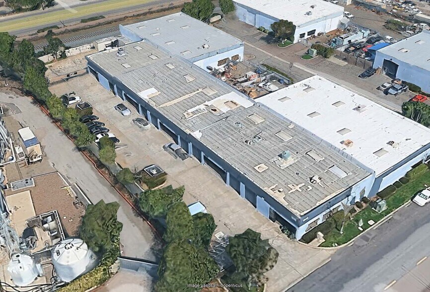 More Photos Of 1948 Don Lee Pl, Escondido Warehouse For Lease